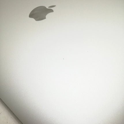 MacBook Pro M1 / 13インチ / Mid2020 / 8GB / 512GB / シルバー / ランク:B / MYDC2J/A / 【中古品管理番号:41874】