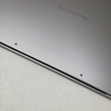 MacBook Pro M2 Pro / 14インチ / 2023 / 16GB / 1TB / スペースグレイ / ランク:C / MPHF3J/A / 【中古品管理番号:41889】