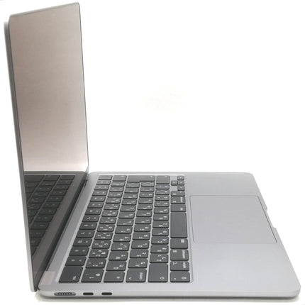 MacBook Air M2 / 13インチ / 2022 / 24GB / 512GB / スペースグレイ / ランク:B / MLXX3J/A / A2681 【中古品管理番号:41909】