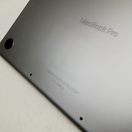 MacBook Pro M1 Pro / 14インチ / 2021 / 64GB / 1TB / スペースグレイ / ランク:C / MKGQ3J/A / 【中古品管理番号:41917】