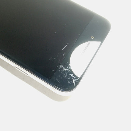 【ピックアップセール！】iPhone SE 第3世代 / 2022 / 64GB / スターライト / au版SIMフリー / ランク:C / MMYD3J/A / A2782 【中古品管理番号:41938】