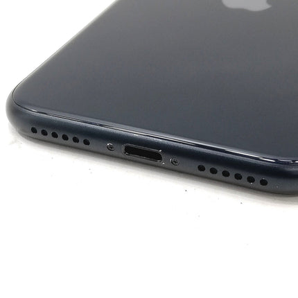 【ピックアップセール！】iPhone SE 第3世代 / 2022 / 64GB / ミッドナイト / au版SIMフリー / ランク:C / MMYC3J/A / A2782 【中古品管理番号:41954】