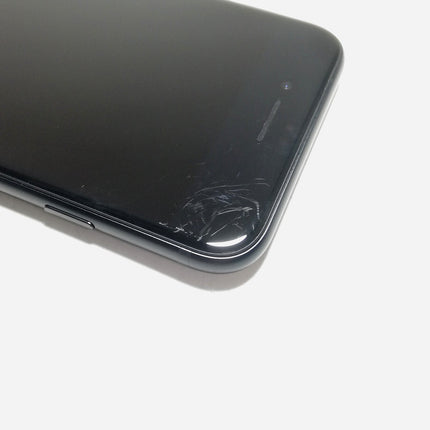 【ピックアップセール！】iPhone SE 第3世代 / 2022 / 64GB / ミッドナイト / au版SIMフリー / ランク:C / MMYC3J/A / A2782 【中古品管理番号:42080】