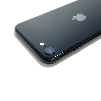 【ピックアップセール！】iPhone SE 第3世代 / 2022 / 64GB / ミッドナイト / au版SIMフリー / ランク:C / MMYC3J/A / A2782 【中古品管理番号:42083】