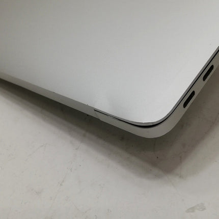 MacBook Air M1 / 13インチ / 2020 / 16GB / 512GB / シルバー / ランク:D / MGNA3J/A / A2337 【中古品管理番号:42195】