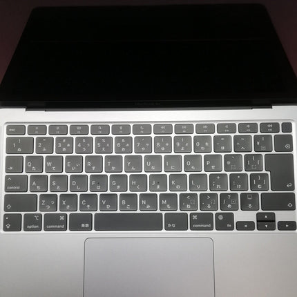 【販売強化プライス！】MacBook Air M1 / 13インチ / 2020 / 8GB / 256GB / スペースグレイ / ランク:C / MGN63J/A / A2337 【中古品管理番号:42201】