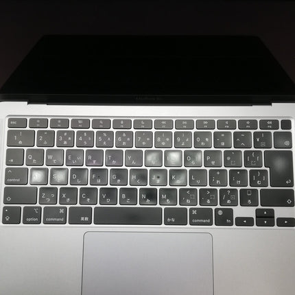 MacBook Air M1 / 13インチ / 2020 / 8GB / 256GB / スペースグレイ / ランク:B / MGN63J/A / A2337 【中古品管理番号:42245】