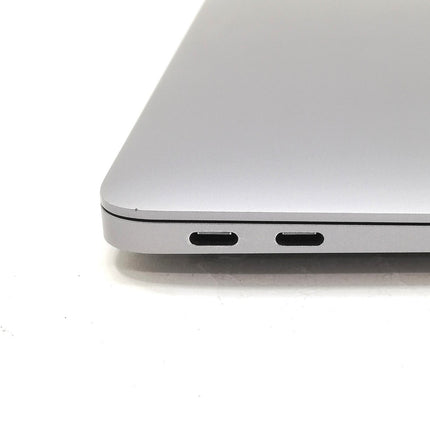 MacBook Air M1 / 13インチ / 2020 / 8GB / 256GB / スペースグレイ / ランク:B / MGN63J/A / A2337 【中古品管理番号:42245】