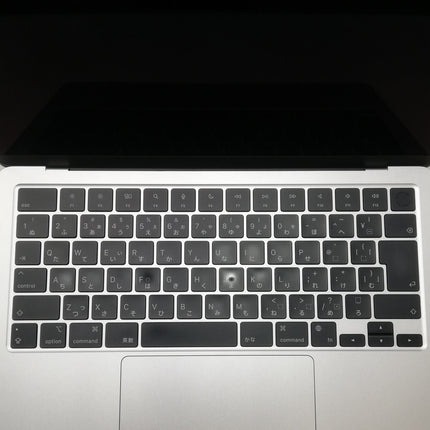 MacBook Air M2 / 13インチ / 2022 / 24GB / 512GB / シルバー / ランク:B / MLXY3J/A / A2681 【中古品管理番号:42270】