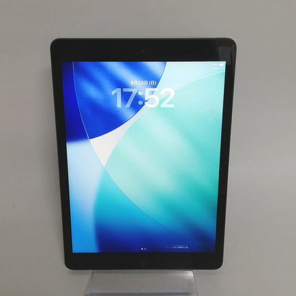 iPad 第8世代 Wi-Fi / 10.2インチ / 2020 / 32GB / スペースグレイ / ランク:C / MYL92J/A / A2270 【中古品管理番号:42286】