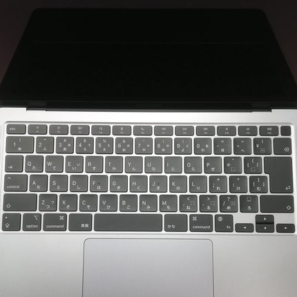 MacBook Air M1 / 13インチ / 2020 / 8GB / 256GB / スペースグレイ / ランク:C / MGN63J/A / A2337 【中古品管理番号:42296】