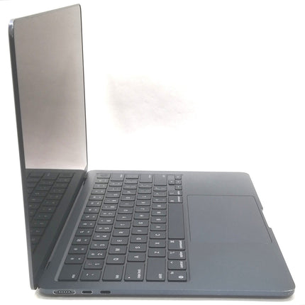 MacBook Air M2 / 13インチ / 2022 / 16GB / 256GB / ミッドナイト / ランク:C / MLY33J/A / A2681 【中古品管理番号:42345】