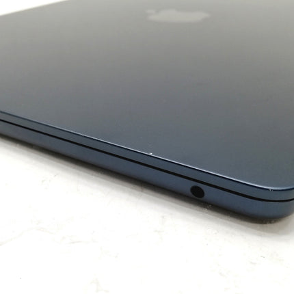 MacBook Air M3 / 13インチ / 2024 / 16GB / 256GB / ミッドナイト / ランク:C / MRXV3J/A / A3113 【中古品管理番号:42359】