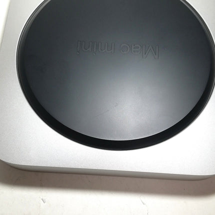 Mac mini M2 / 2023 / 8GB / 256GB / シルバー / ランク:B / MMFJ3J/A / 【中古品管理番号:42378】