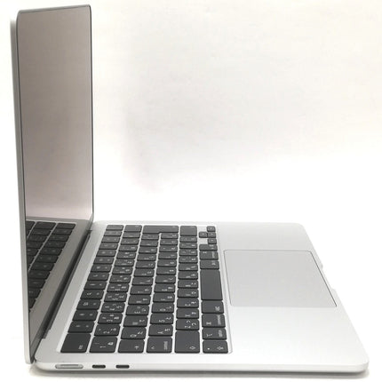 MacBook Air M5 / 13インチ / 2026 / 16GB / 512GB / シルバー / ランク:B / MDH74J/A / A3449 【中古品管理番号:42382】
