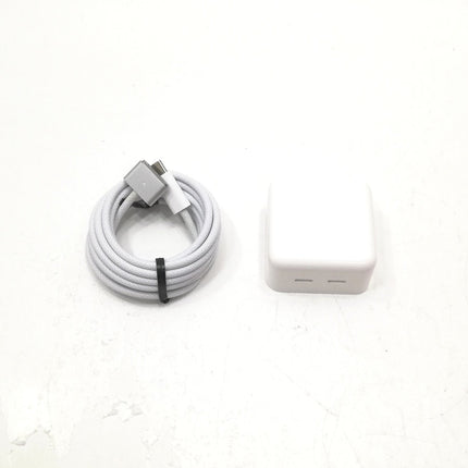 MacBook Air M3 / 15インチ / 2024 / 8GB / 256GB / スペースグレイ / ランク:B / MRYM3J/A / A3114 【中古品管理番号:42394】