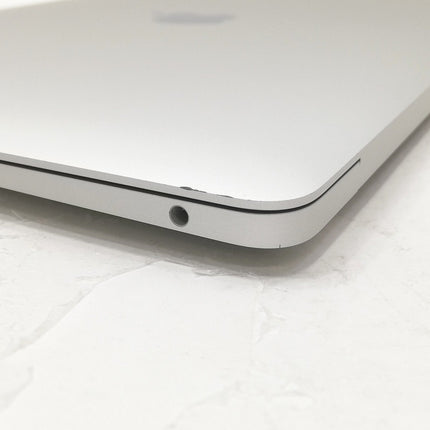 MacBook Air / 13インチ / 2020 / 16GB / 256GB / シルバー / ランク:B / MWTK2J/A / A2179 【中古品管理番号:42398】