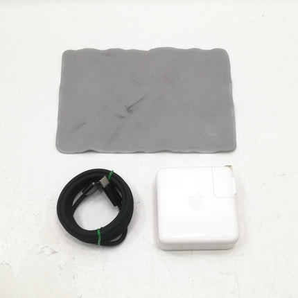 MacBook Pro M4 Pro / 14インチ / 2024 / 48GB / 512GB / スペースブラック / ランク:B / MX2H3J/A / 【中古品管理番号:42404】