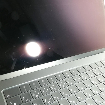 MacBook Air M2 / 15インチ / 2023 / 16GB / 256GB / ミッドナイト / ランク:C / MQKW3J/A / A2941 【中古品管理番号:42407】