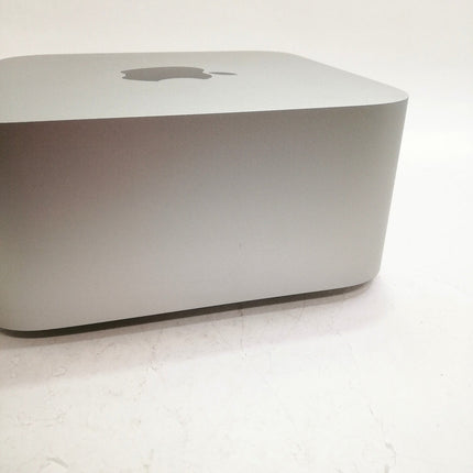 Mac Studio M1 Max / 2022 / 32GB / 1TB / シルバー / ランク:A / MJMV3J/A / 【中古品管理番号:42426】
