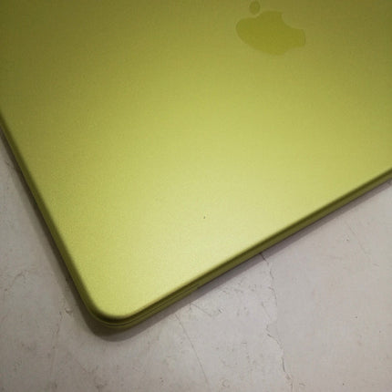 MacBook Neo A18 Pro / 13インチ / 2026 / 8GB / 256GB / シトラス / ランク:C / MHFD4J/A / A3404 【中古品管理番号:42437】