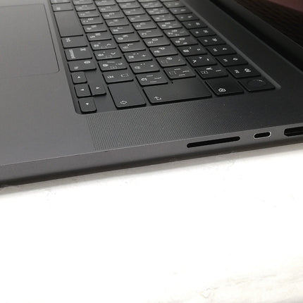 MacBook Pro M3 Pro / 16インチ / Nov 2023 / 36GB / 1TB / スペースブラック / ランク:C / MRW23J/A / 【中古品管理番号:42443】