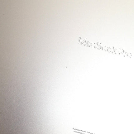 MacBook Pro M5 / 14インチ / 2025 / 16GB / 1TB / シルバー / ランク:A / MDE54J/A / 【中古品管理番号:42445】