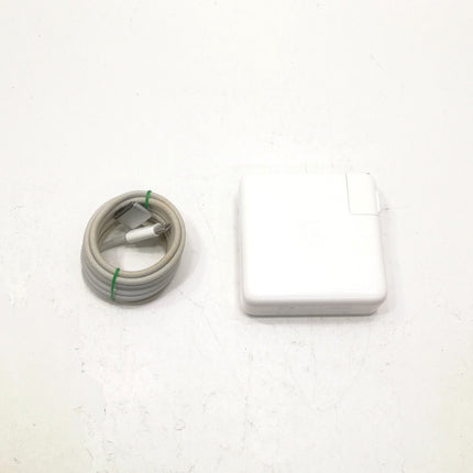 MacBook Pro M2 Max / 14インチ / 2023 / 64GB / 512GB / スペースグレイ / ランク:B / MPHE3J/A / 【中古品管理番号:42465】