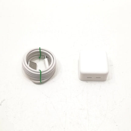 MacBook Air M3 / 13インチ / 2024 / 24GB / 512GB / スターライト / ランク:B / MRXU3J/A / A3113 【中古品管理番号:42478】