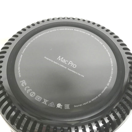 Mac Pro / 2013 / 32GB / 256GB / ブラック / ランク:B / MQGG2J/A / 【中古品管理番号:42486】