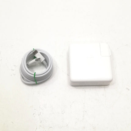 MacBook Air M1 / 13インチ / 2020 / 16GB / 256GB / スペースグレイ / ランク:B / MGN63J/A / A2337 【中古品管理番号:42557】