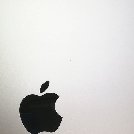 MacBook Pro M1 Pro / 14インチ / 2021 / 32GB / 512GB / シルバー / ランク:C / MKGR3J/A / 【中古品管理番号:42571】