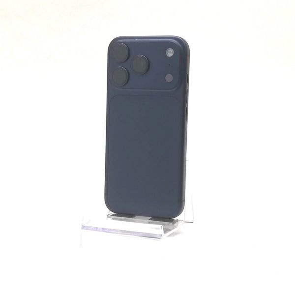 iPhone 17 Pro / 2025 / 512GB / ディープブルー / 国内版SIMフリー / ランク:B / MG8C4J/A / A3522 【中古品管理番号:42639】