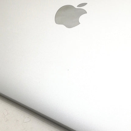 MacBook Air M1 / 13インチ / 2020 / 16GB / 256GB / シルバー / ランク:B / MGN93J/A / A2337 【中古品管理番号:42677】