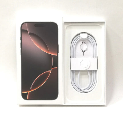 iPhone 16 Pro Max / 2024 / 256GB / デザートチタニウム / 国内版SIMフリー / ランク:B / MYWJ3J/A / A3295 【中古品管理番号:42734】