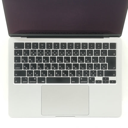 MacBook Air M2 / 13インチ / 2022 / 8GB / 256GB / シルバー / ランク:C / MLXY3J/A / A2681 【中古品管理番号:42752】