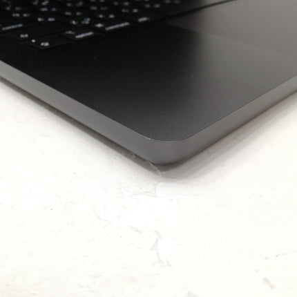 MacBook Pro M5 / 14インチ / 2025 / 16GB / 512GB / スペースブラック / ランク:B / MDE04J/A / A3434 【中古品管理番号:42777】
