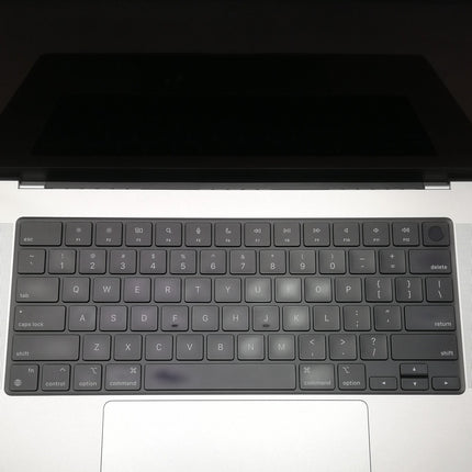 MacBook Pro M1 Max / 16インチ / 2021 / 32GB / 2TB / シルバー / ランク:B / MK1F3J/A / A2485 【中古品管理番号:42785】