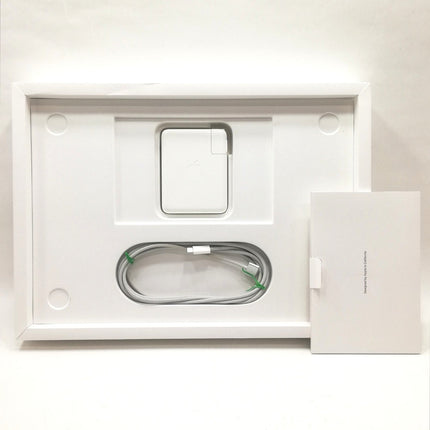 MacBook Pro M1 Max / 16インチ / 2021 / 32GB / 2TB / シルバー / ランク:B / MK1F3J/A / A2485 【中古品管理番号:42785】