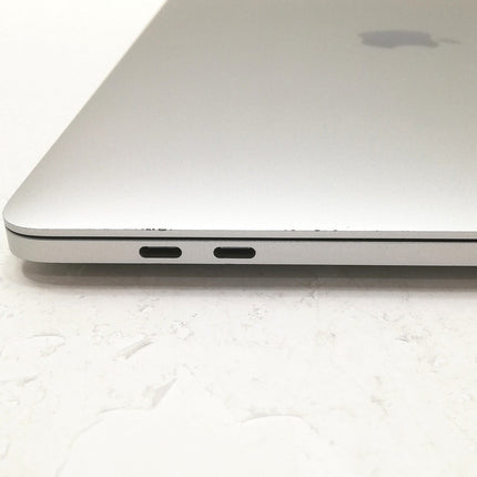 MacBook Pro M1 / 13インチ / 2020 / 8GB / 256GB / スペースグレイ / ランク:C / MYD82J/A / A2338 【中古品管理番号:42813】
