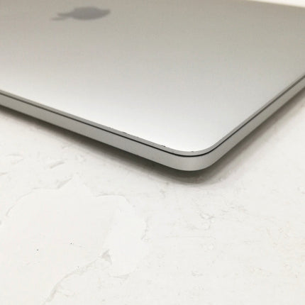 MacBook Pro M1 / 13インチ / 2020 / 8GB / 256GB / スペースグレイ / ランク:C / MYD82J/A / A2338 【中古品管理番号:42813】