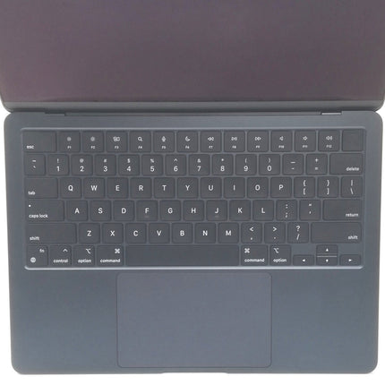 MacBook Air M2 / 13インチ / 2022 / 24GB / 2TB / ミッドナイト / ランク:C / MLY43J/A / A2681 【中古品管理番号:42815】
