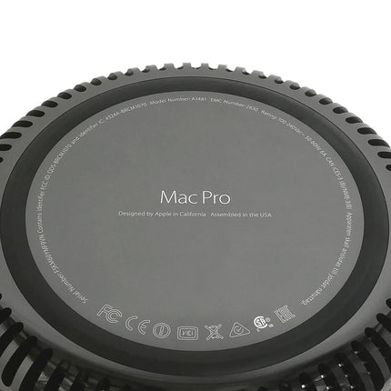 Mac Pro / 2013 / 32GB / 512GB / ブラック / ランク:B / ME253J/A / A1481 【中古品管理番号:42822】