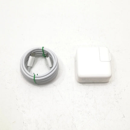 MacBook Air M1 / 13インチ / 2020 / 16GB / 256GB / スペースグレイ / ランク:C / MGN63J/A / A2337 【中古品管理番号:42823】