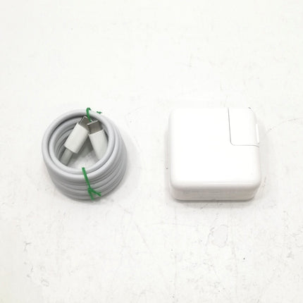 MacBook Air M1 / 13インチ / 2020 / 8GB / 256GB / スペースグレイ / ランク:C / MGN63J/A / A2337 【中古品管理番号:42835】