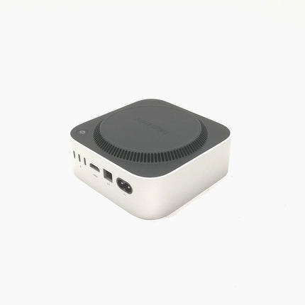 Mac mini M4 / 2024 / 16GB / 256GB / シルバー / ランク:A / MU9D3J/A / A3238 【中古品管理番号:42837】