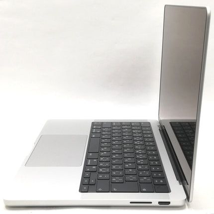 MacBook Pro M3 / 14インチ / Nov 2023 / 8GB / 512GB / シルバー / ランク:A / MR7J3J/A / A2918 【中古品管理番号:42848】