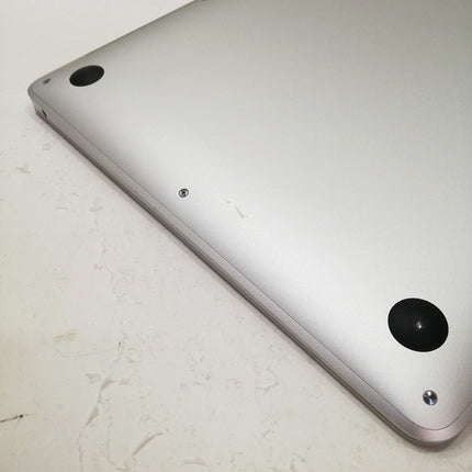 MacBook Air M1 / 13インチ / 2020 / 16GB / 256GB / シルバー / ランク:B / MGN93J/A / A2337 【中古品管理番号:42862】