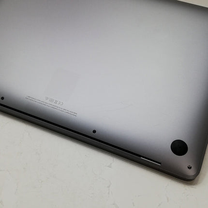 MacBook Air M1 / 13インチ / 2020 / 16GB / 512GB / スペースグレイ / ランク:C / MGN73J/A / A2337 【中古品管理番号:42874】
