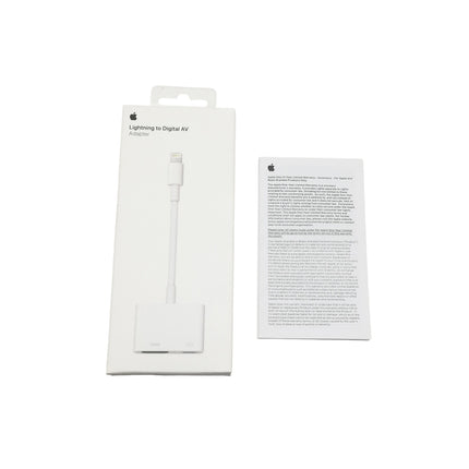 【中古品】 Lightning to Digital AV Adapter (MD826AM/A) 【中古品管理番号:A40666】